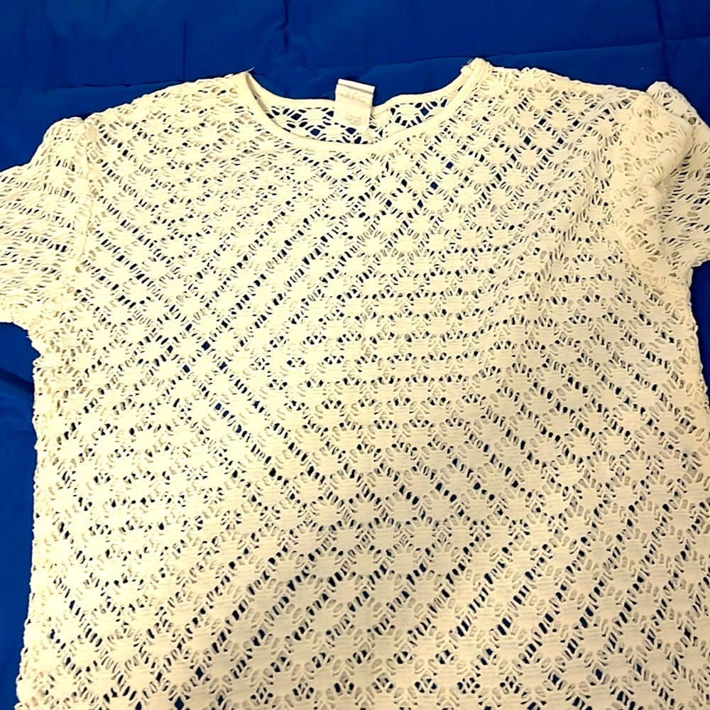 Sostanza White crochet crewneck short sleeve large